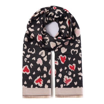 Luxurious Double Sided Jacquard Scarf - Leopard Hearts