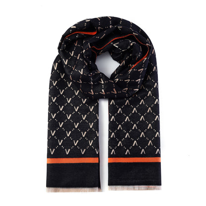 Luxurious Double Sided Jacquard Scarf - V-Patterned Elegance